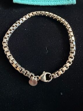 Tiffany Venetian box chain bracelet in sterling silver